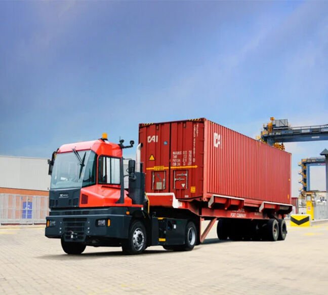 Kalmar T2i Terminal Traktör