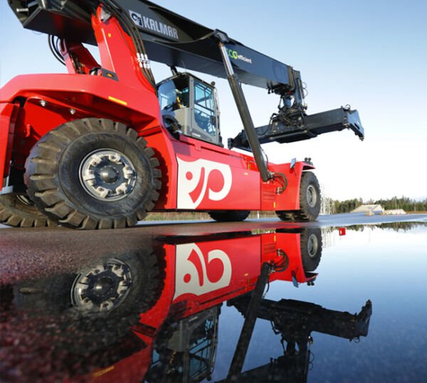 Eco Reach Stacker
