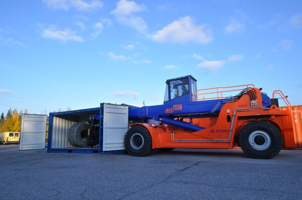 ML4212RC Variable Reach Truck